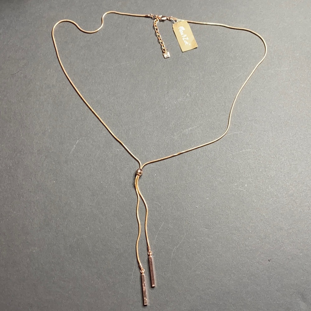 Max & Zoe long lariat style chain necklace